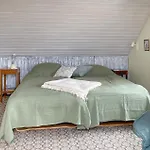 2 Bedroom Gorgeous In Prázdninový dům