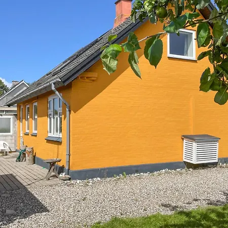 別荘 2 Bedroom Gorgeous In Tranekær