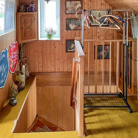 2 Bedroom Gorgeous In Prázdninový dům