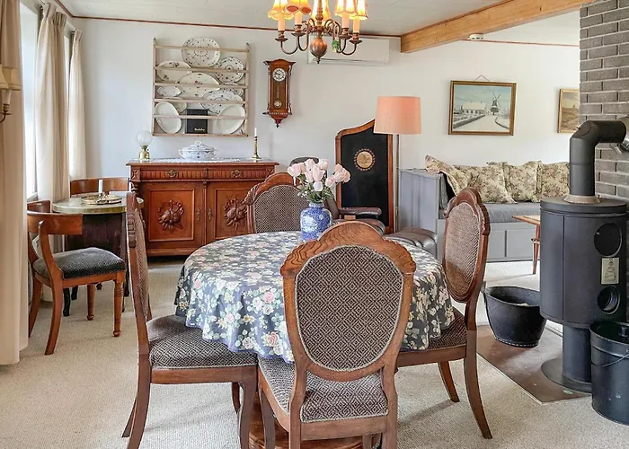 펜션 2 Bedroom Gorgeous In