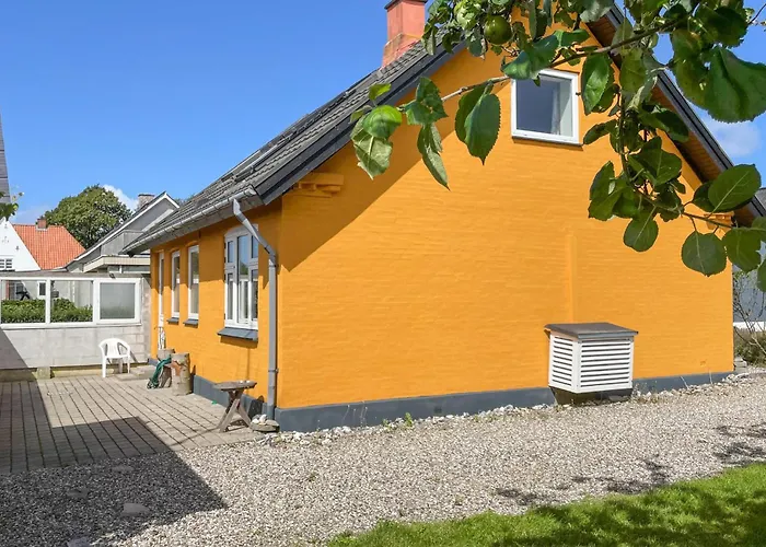 펜션 2 Bedroom Gorgeous In Tranekær